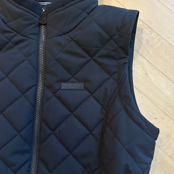 Nautica blak quilted zip up long vest, S - Picture 5 of 7
